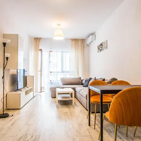 & Mihai Bravu * Бухарест