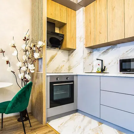 Apartment & Mihai Bravu