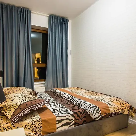 Apartment & Mihai Bravu