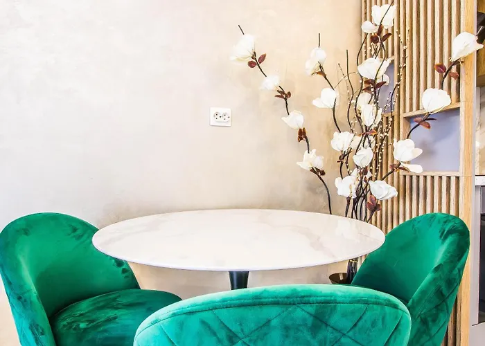 & Mihai Bravu Appartement *