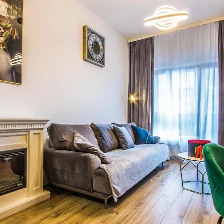 Appartamento & Mihai Bravu *